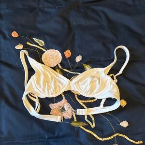 Xhilaration Cream Striped Bra